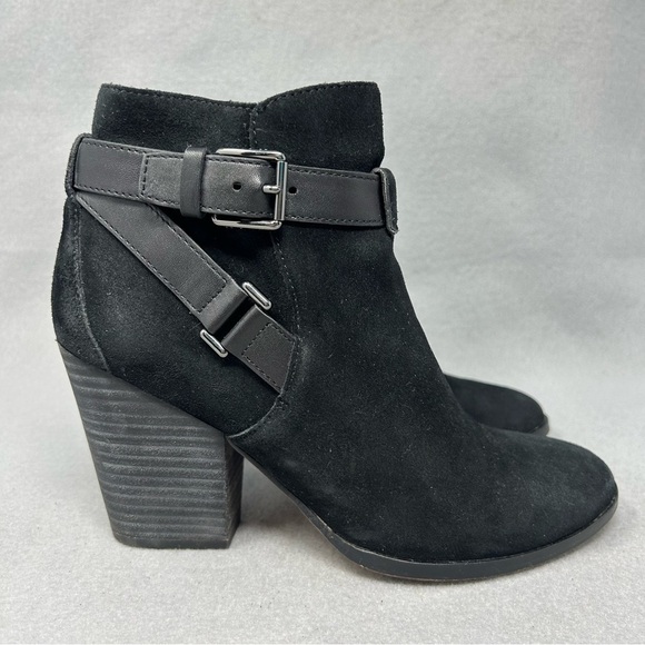 Cole Haan 'Minna' Bootie, Black Suede, Womens Size 7B. - Picture 3 of 12